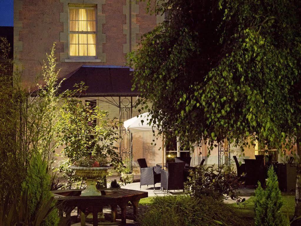 Rossett Hall Hotel Exterior foto